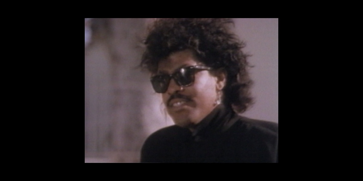 Two Occasions - ディールのミュージックビデオ - Apple Music