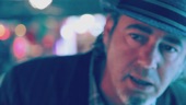 Video artwork for Fare Le Valigie by Luca Carboni