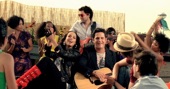 Video artwork for Looking for Paradise (feat. Alicia Keys) by Alejandro Sanz