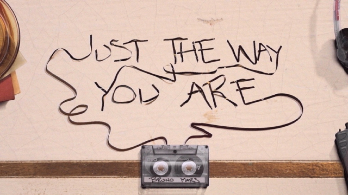 Just the Way You Are (Bonus Track) - Music Video by Bruno