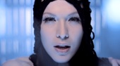 Video artwork for En haluu kuolla tänä yönä by Jenni Vartiainen
