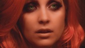 Video artwork for Poi Inventi Il Modo by Noemi