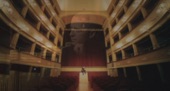 Video artwork for Senza Cielo by Raf