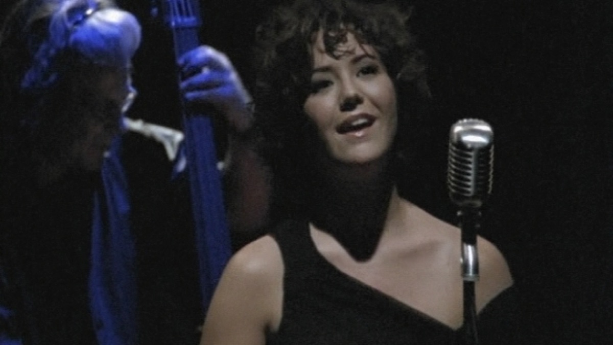 ‎Menininha do Portão - Music Video by Maria Rita - Apple Music