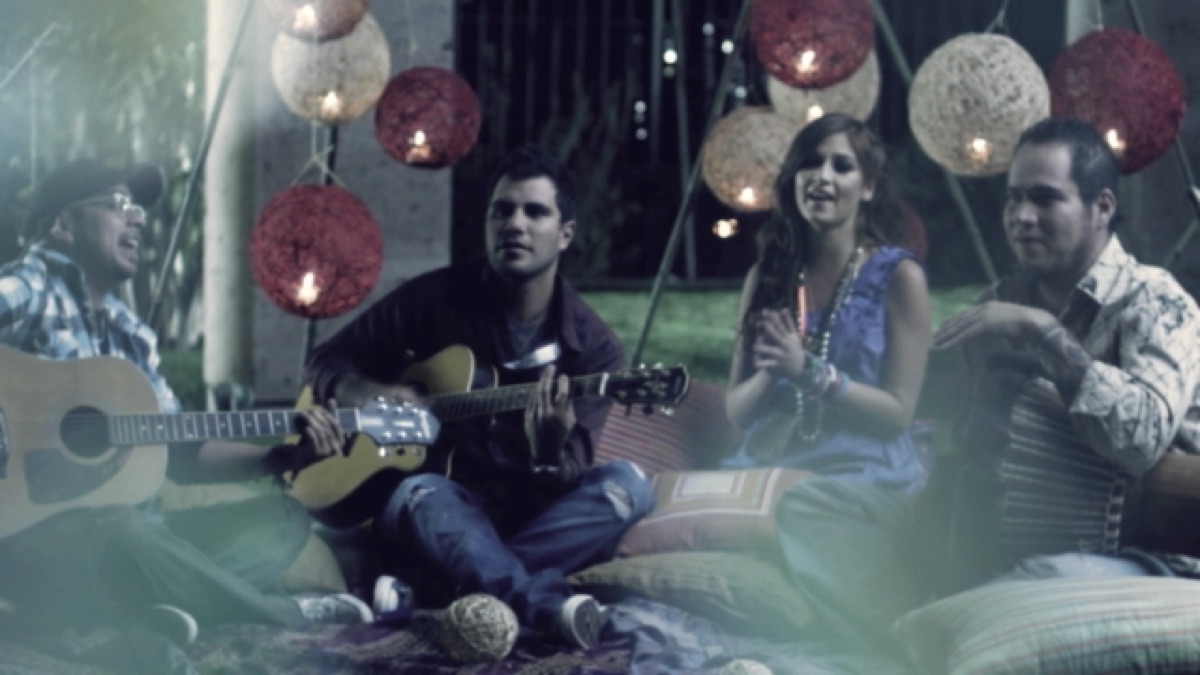 ‎Loco Extrano - Music Video by Sandoval - Apple Music