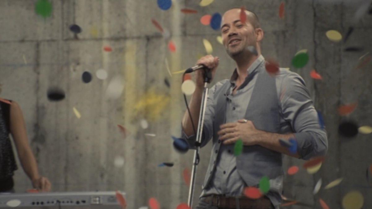‎Promis - Music Video by Emmanuel Moire - Apple Music