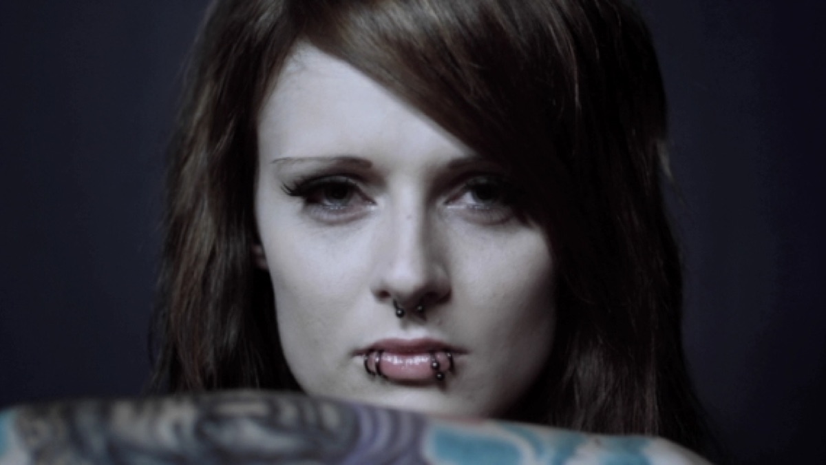 ‎Irgendwo anders - Music Video by Jennifer Rostock - Apple Music