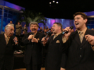 Glory, Glory Clear The Road (feat. Old Friends Quartet) - Bill & Gloria Gaither