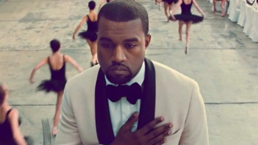 Runaway (feat. Pusha T)