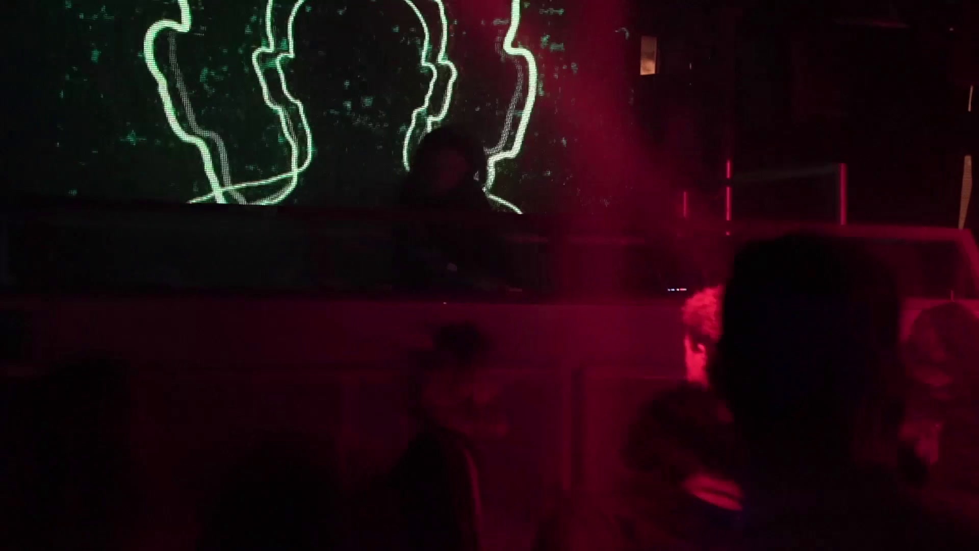 Rave Stomp II by R2m