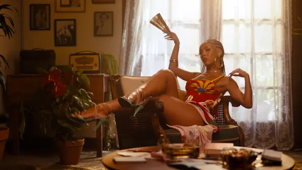 Vegas / Elvis / — Doja Cat