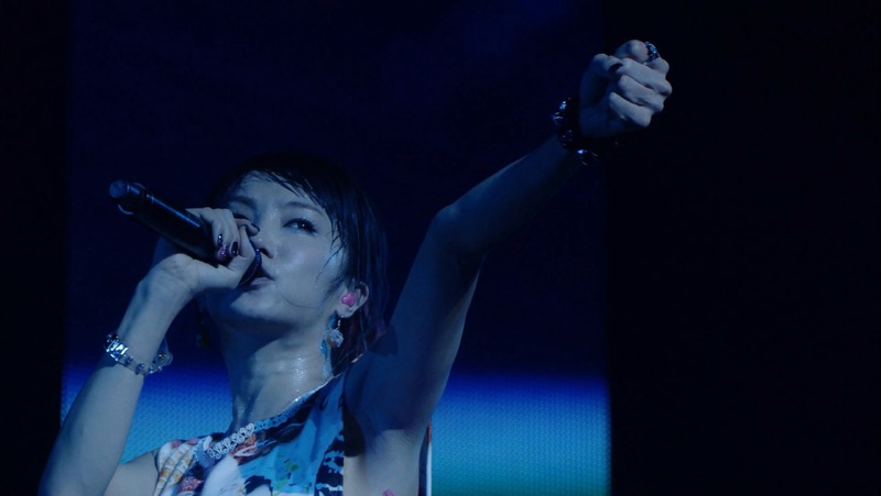 Rising Hope Live Is Smile Always Pink Black In Nippon Budokan Ichigo Donut Lisa Video Muzik Magazasi