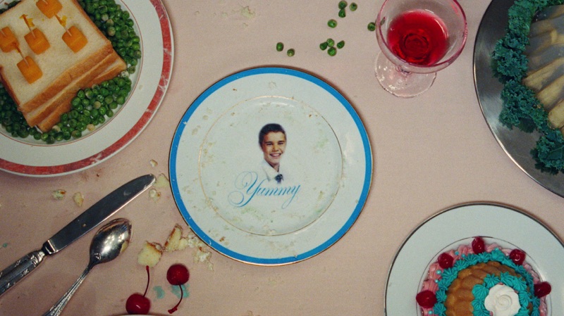 Yummy (Official Video)