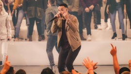 Never Lost (feat. Tauren Wells) [Live] Elevation Worship Christian Music Video 2020 New Songs Albums Artists Singles Videos Musicians Remixes Image