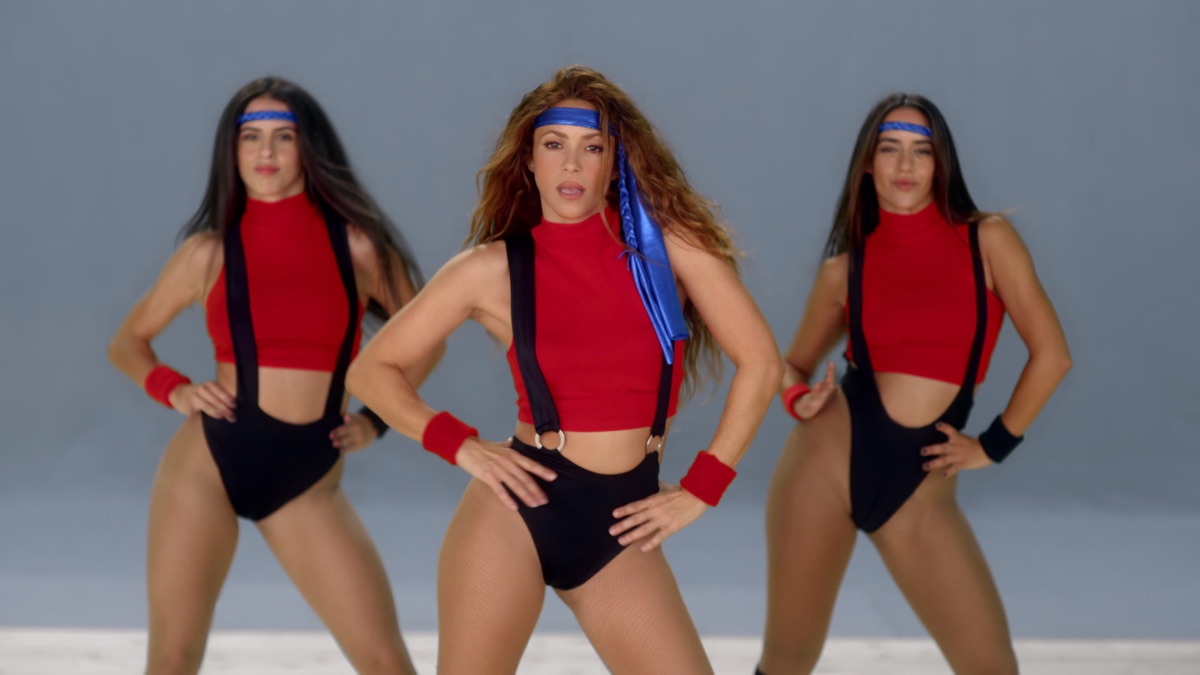 GIRL LIKE ME - Black Eyed Peas & Shakira