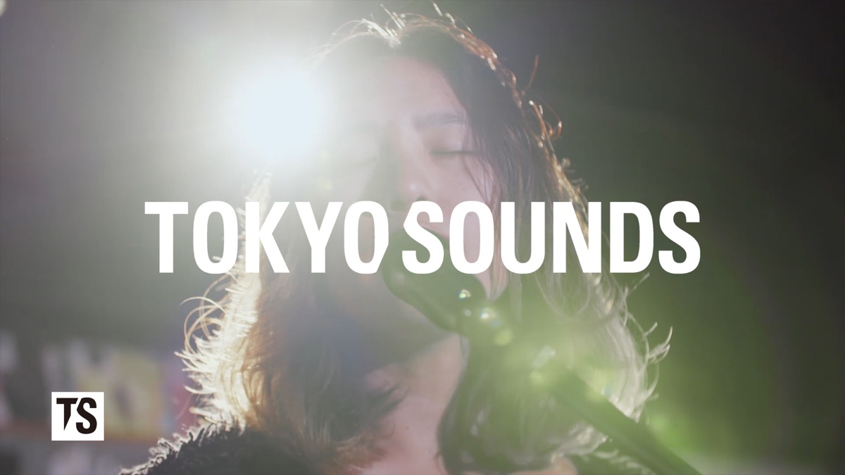 ‎KAMERA / Music Bar Session (TOKYO SOUNDS) [feat. Tendre] - AAAMYYYのミュージックビデオ - Apple Music