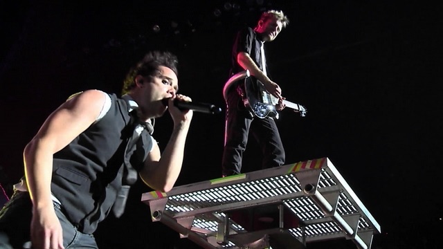 Hero (Live)