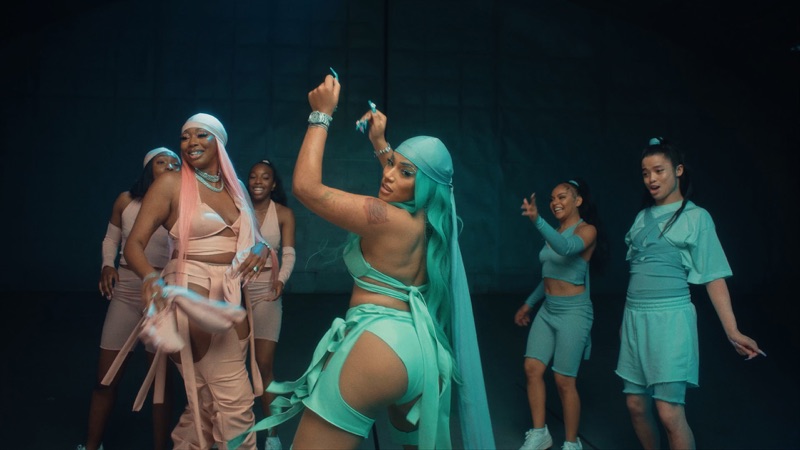 Stefflon Don & Ms. Banks - Dip (Official Video)