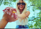 A Un Beso - Danna Paola