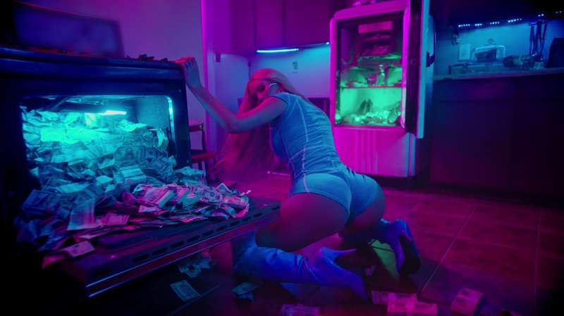 Kream (feat. Tyga)