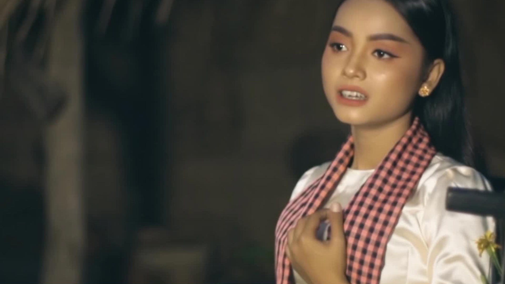 ថ្នមស្នេហ៍ - Thnom Sne by Boty Phen