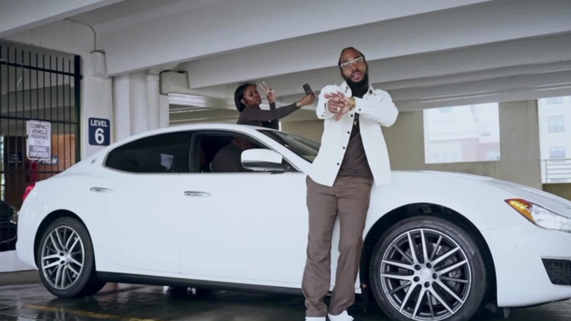 Master P (feat. Munee) - Music Video by GEE$ - Shazam