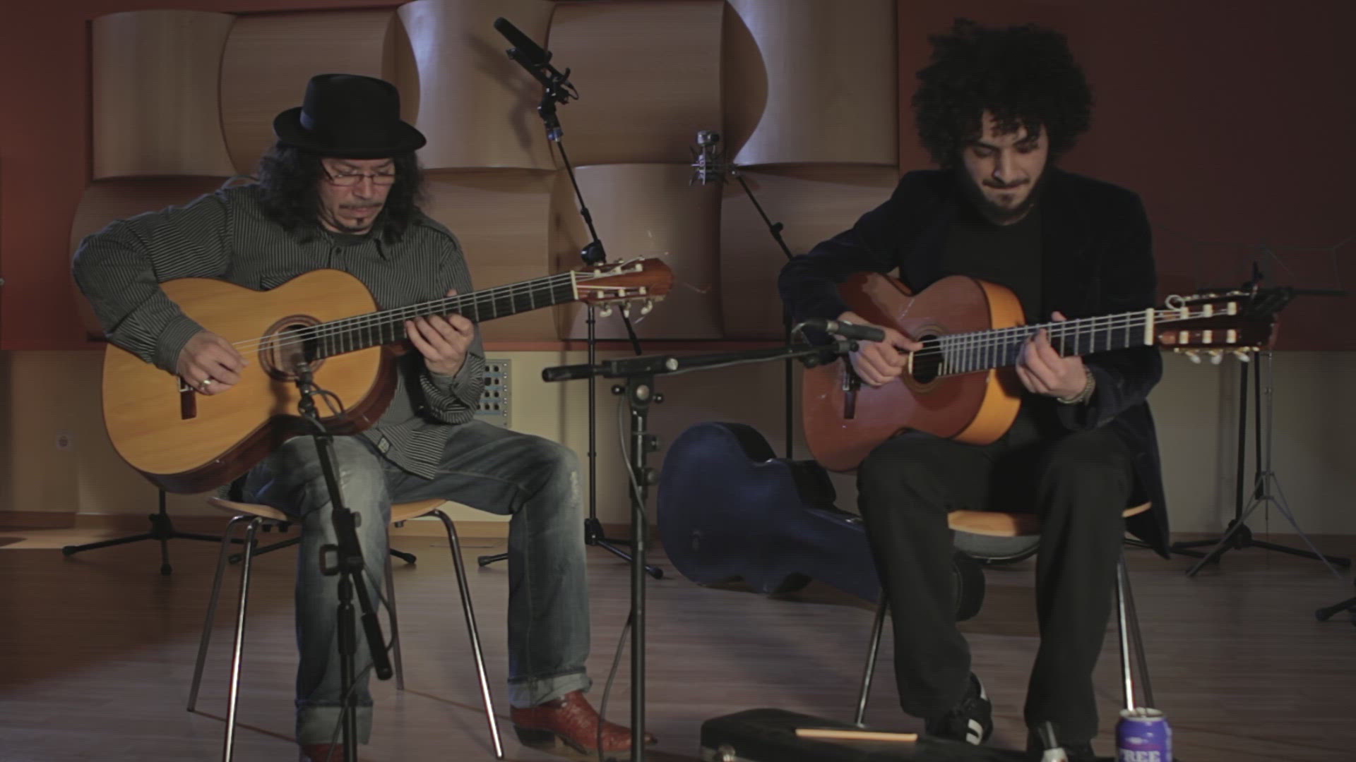 En La Esquina De Las Vegas - Music Video by Raimundo Amador - Shazam, image size:1920x1080