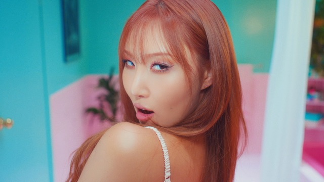 I Love My Body - Music Video by HWASA - Apple Music