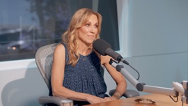 Pt. 2: Sheryl Crow on Self Worth and Depression Zane Lowe & Sheryl Crow Pop Music Video 2022 New Songs Albums Artists Singles Videos Musicians Remixes Image