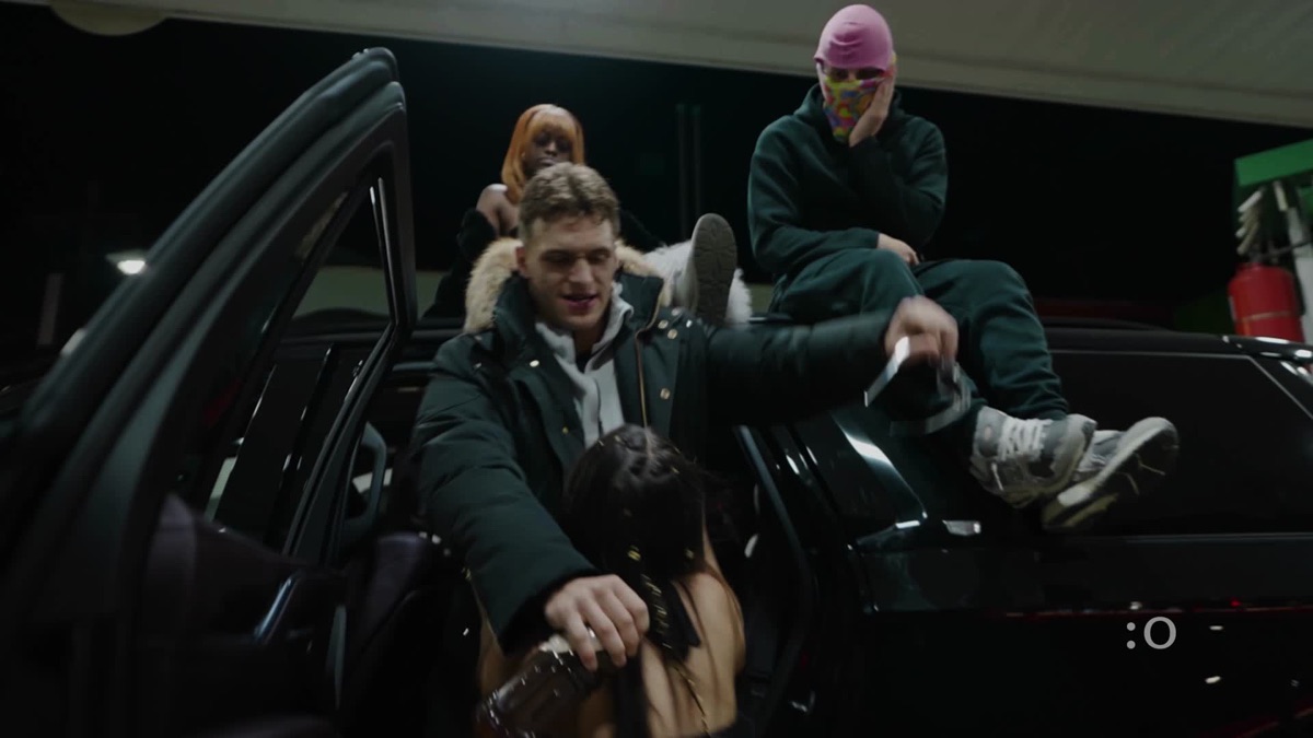 ‎Видеоклип «Henny & Bacardi 2» — icyslug — Apple Music