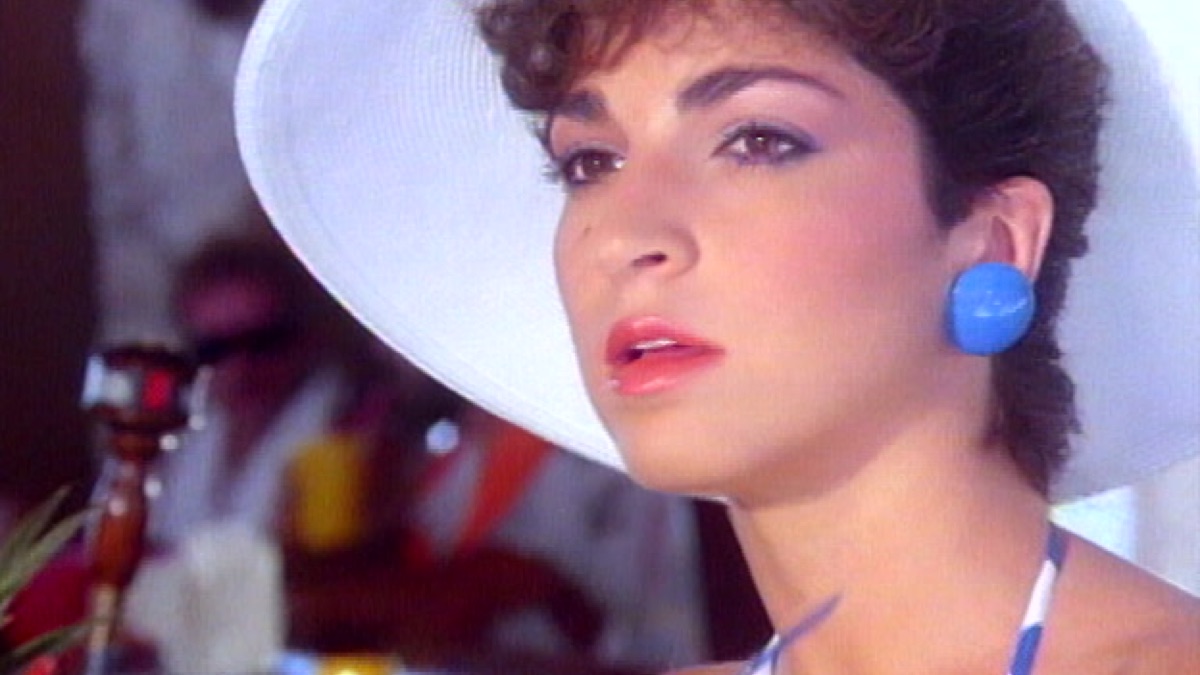 ‎Bad Boy Music Video by Gloria Estefan & Miami Sound Machine Apple