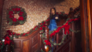 Please Come Home For Christmas (Visualizer) - Alicia Keys