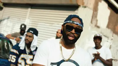 82 92 (feat. Mac Miller) - Music Video by Statik Selektah