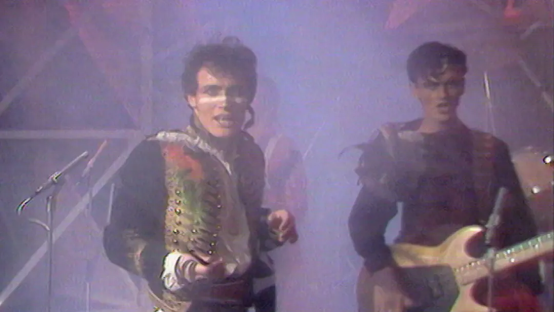 Dog Eat Dog (Live in Manchester)