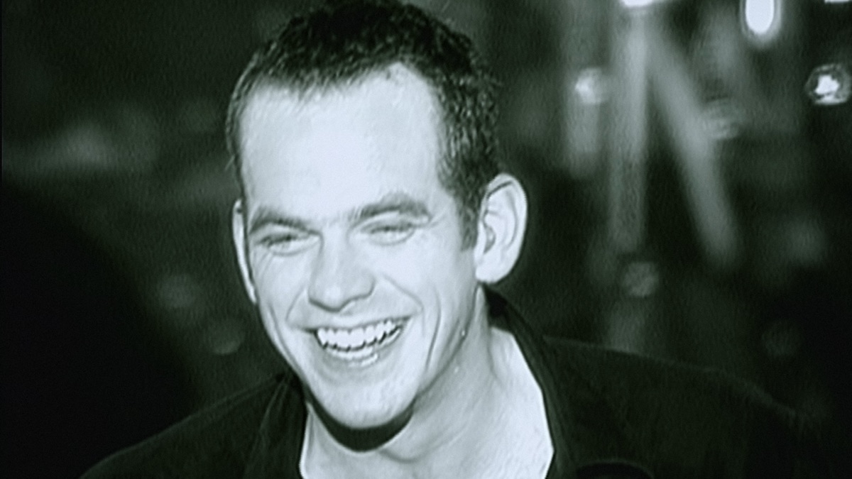 Garou певец. Гару концерт Берси. Garou - Version integrale. Garou альбом Gentleman cambrioleur. Scooter i keep hearing