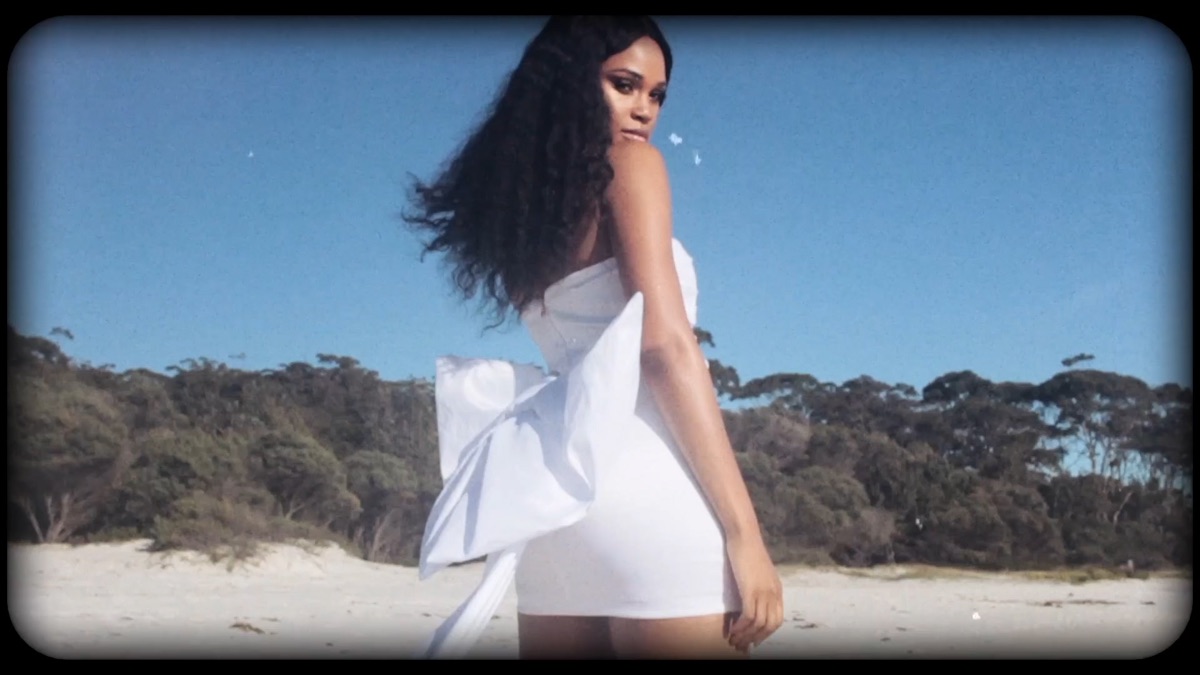 ‎Видеоклип «Summer Luv» — Juliet Ariel — Apple Music