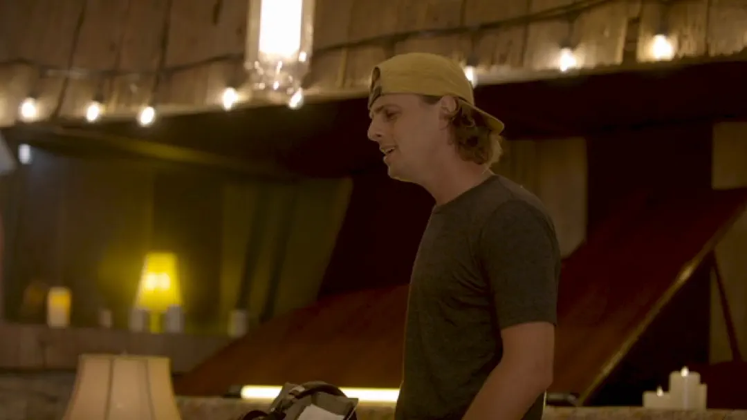 Old Habits (Trea Landon's Classic Cover Series)