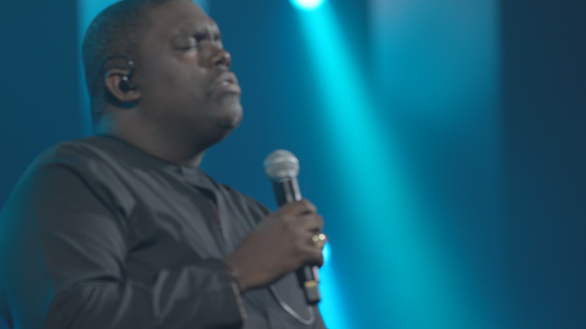 Stay (Live) - William McDowell