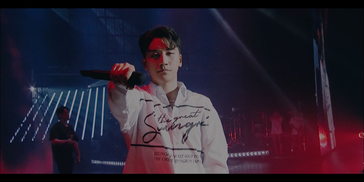 SEUNGRI 2018 FIRST SOLO TOUR Tシャツ SEUNGRI 2018 1ST SOLO TOUR [THE GREAT SEUNGRI] IN JAPAN」グッズ一