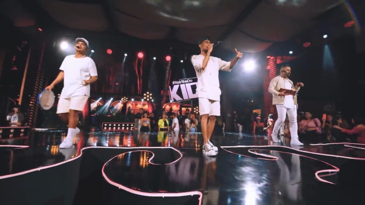 PQP (Ao Vivo) — videoclipe de Kamisa 10 — Apple Music