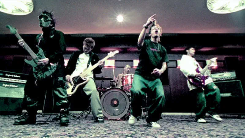 Chair - Music Video by Gun Dog - Shazam
