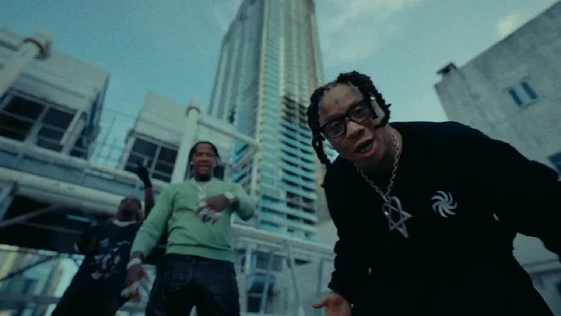 Big 14 (feat. Moneybagg Yo) - Music Video by Trippie Redd & Offset