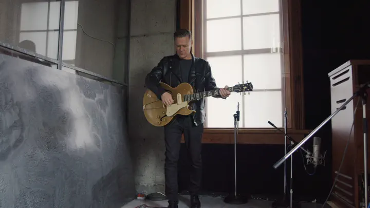 Bryan Adams — Shazam