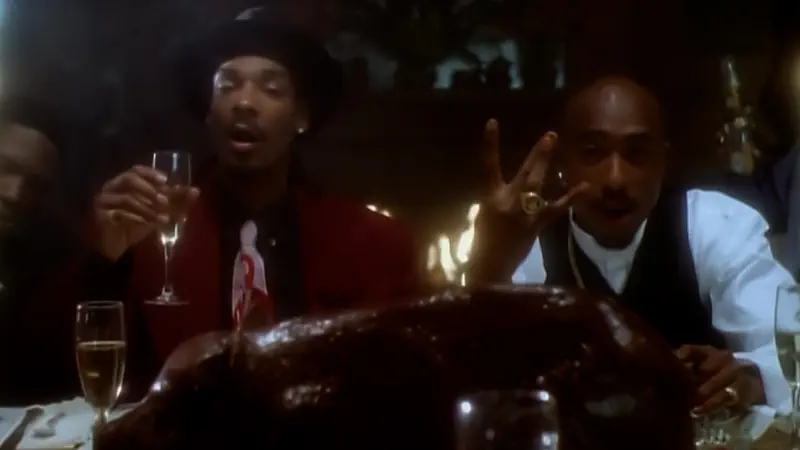 2 Of Amerikaz Most Wanted (feat. Snoop Dogg) - Music Video by 2Pac