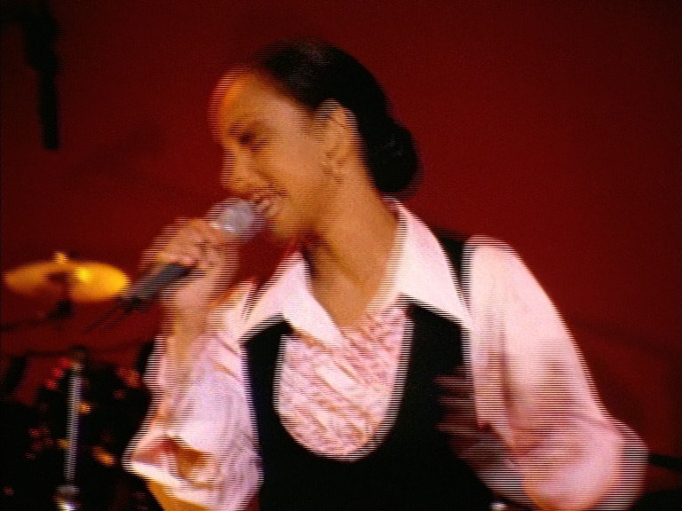 Sade - Your Love Is King (Live Video from San Diego) 