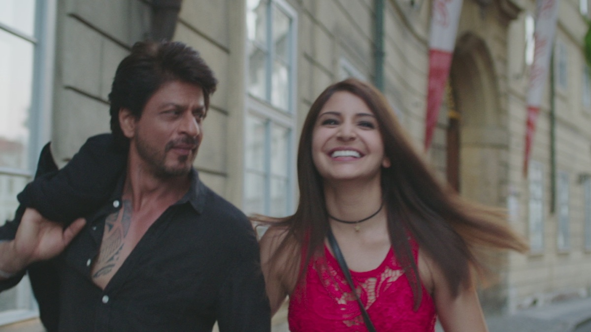 Hawayein (From "Jab Harry Met Sejal") - Pritam & Arijit Singh