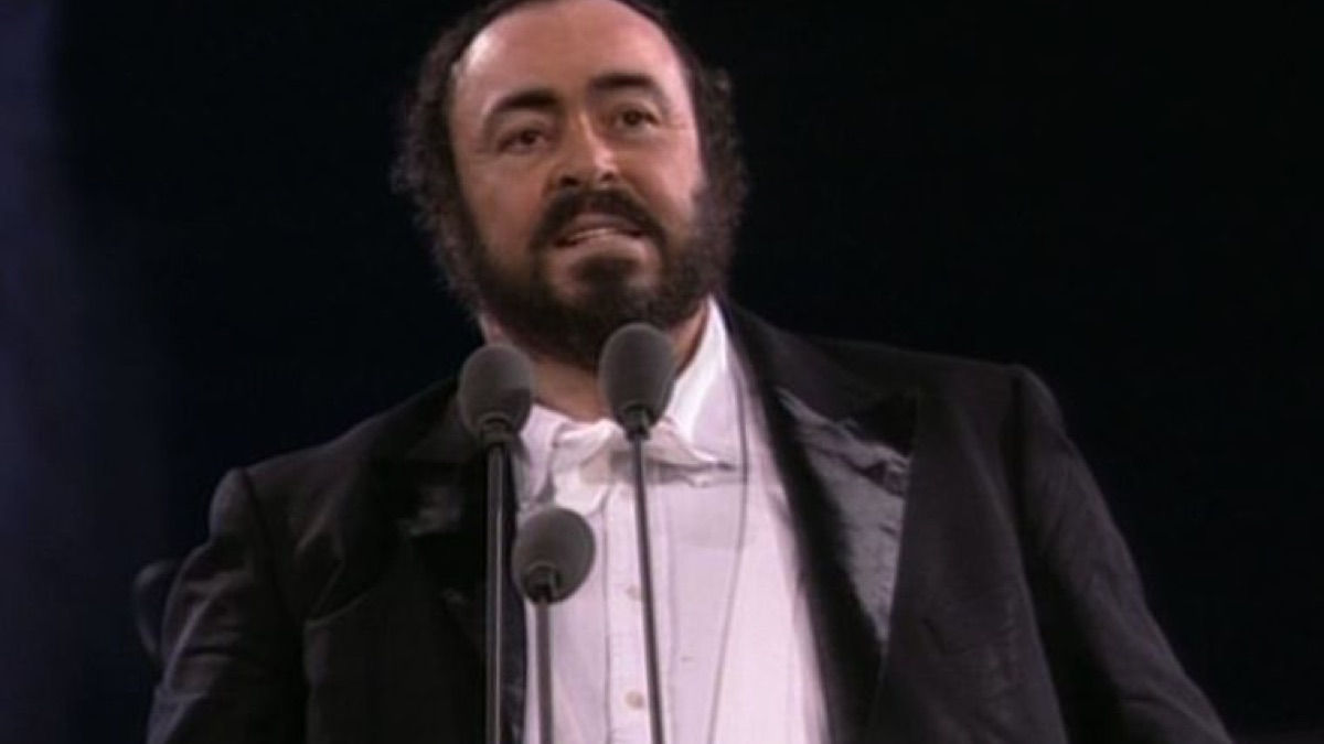 Пласидо Доминго Паваротти. Лучано Паваротти. Panis Angelicus Лучано Паваротти. Luciano Pavarotti Miss Sarajevo. Памяти карузо слушать лучано