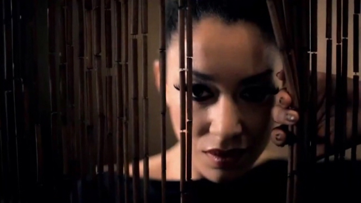 ‎Video musical de “Pervertido” de Andie en Apple Music