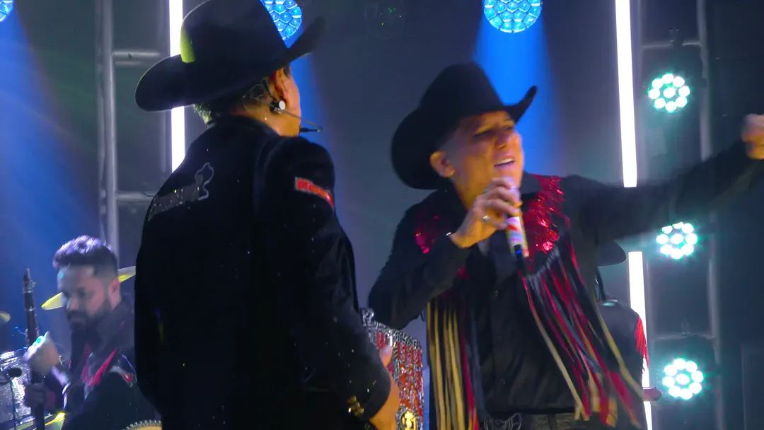 Una Patada en los Huevos (En Vivo)