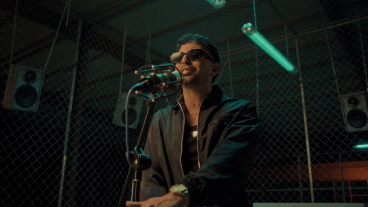 SE PRESTA Music Video by Justin Quiles Apple Music